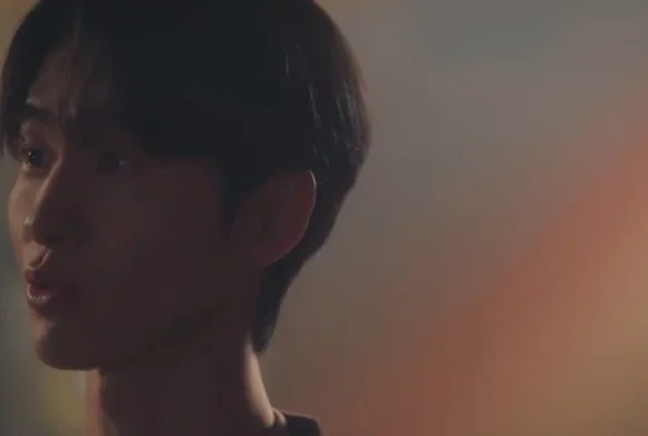 Кадр к 4 серии «Тайные отношения»