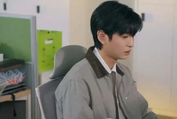 Кадр к 4 серии «Тайные отношения»