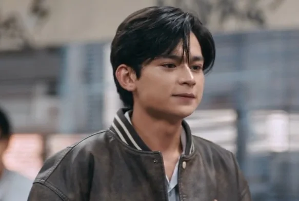 Кадр к 10 серии «Жемчужина класса Е»