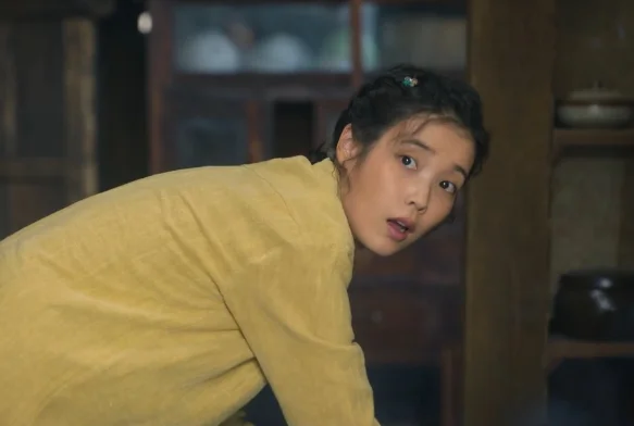 Кадр к 4 серии «Когда жизнь дарит тебе мандарины»