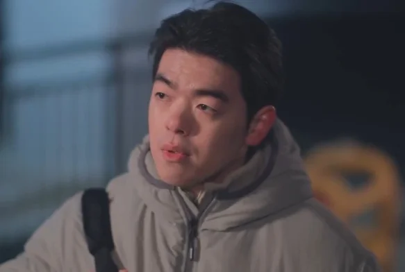 Кадр к 8 серии «ФК продан»