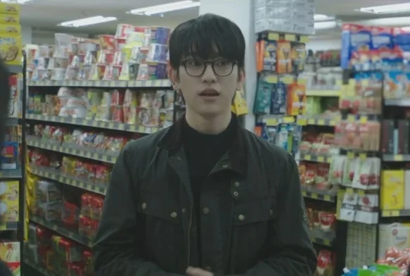 Кадр к 7 серии «Ведьма»