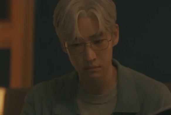 Кадр к 2 серии «Искусство ведения переговоров»