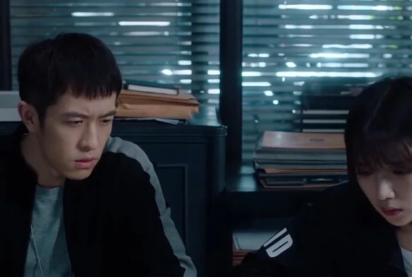 Кадр к 1 серии «Безмолвное чтение»