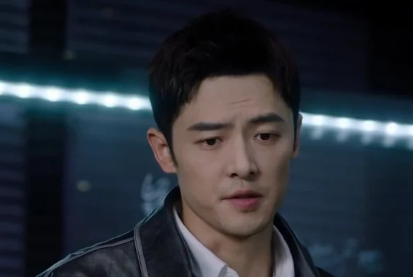 Кадр к 1 серии «Безмолвное чтение»