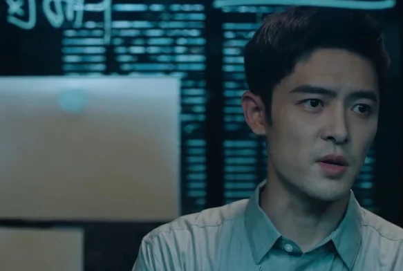 Кадр к 4 серии «Безмолвное чтение»