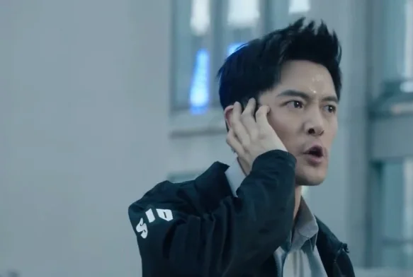 Кадр к 4 серии «Безмолвное чтение»