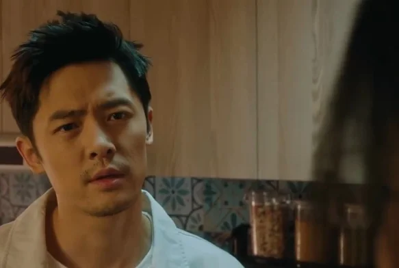 Кадр к 6 серии «Безмолвное чтение»