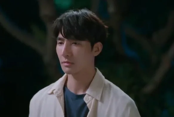 Кадр к 10 серии «Любовь старичка (тайская версия)»