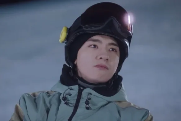 Кадр к 3 серии «Тсс, король спит»