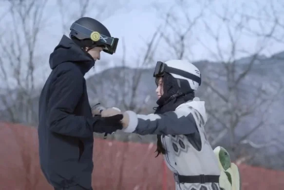 Кадр к 2 серии «Тсс, король спит»