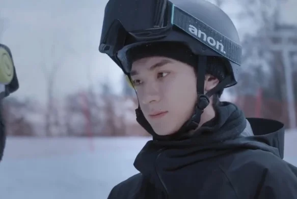 Кадр к 3 серии «Тсс, король спит»