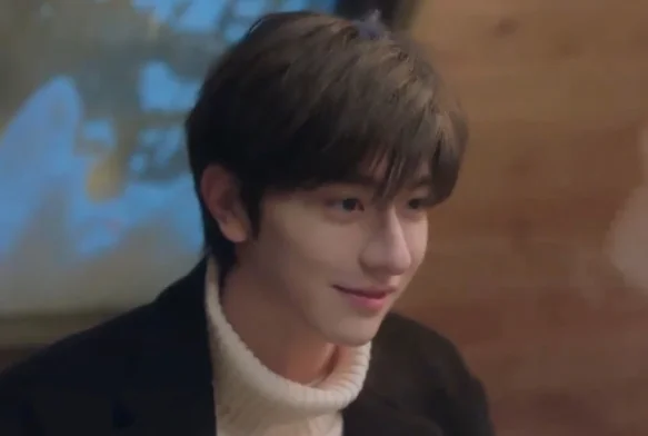 Кадр к 6 серии «Тсс, король спит»