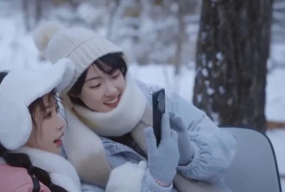 Кадр к 6 серии «Тсс, король спит»