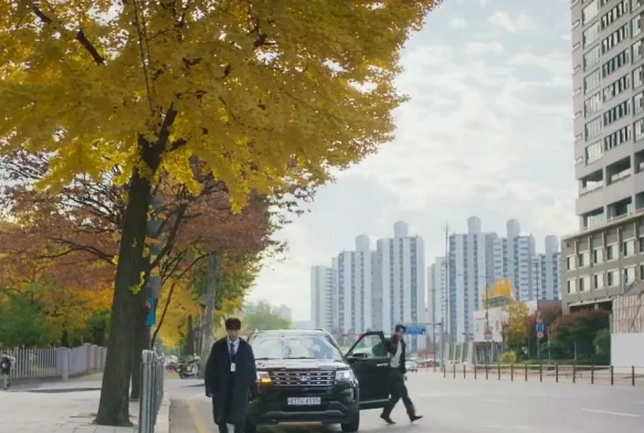 Кадр к 5 серии «Тайные отношения»