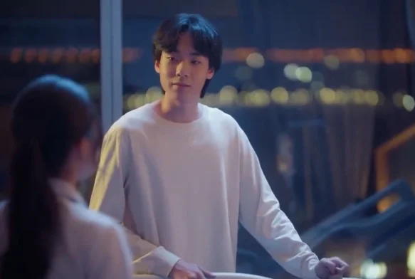 Кадр к 6 серии «Обратно со мной»