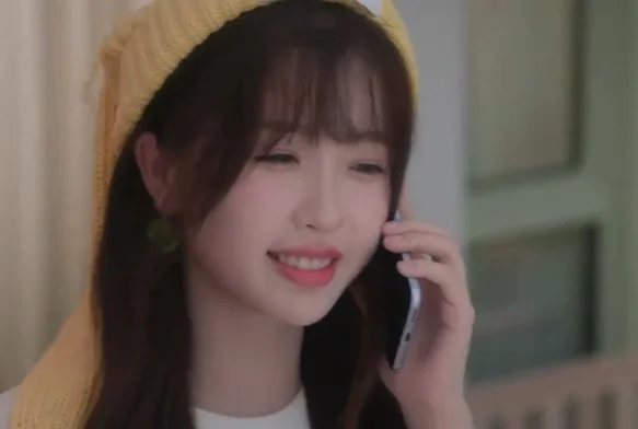 Кадр к 9 серии «Тсс, король спит»