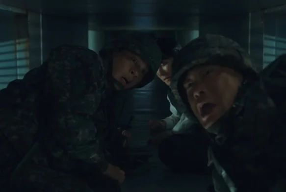 Кадр к 7 серии «Ньютопия»