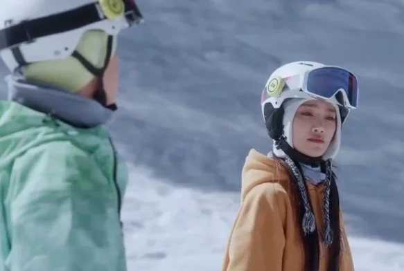 Кадр к 11 серии «Тсс, король спит»