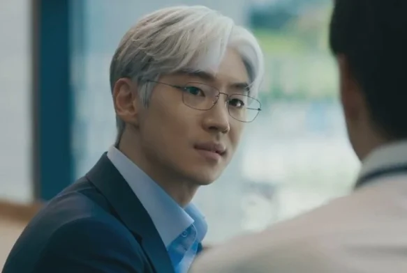 Кадр к 4 серии «Искусство ведения переговоров»