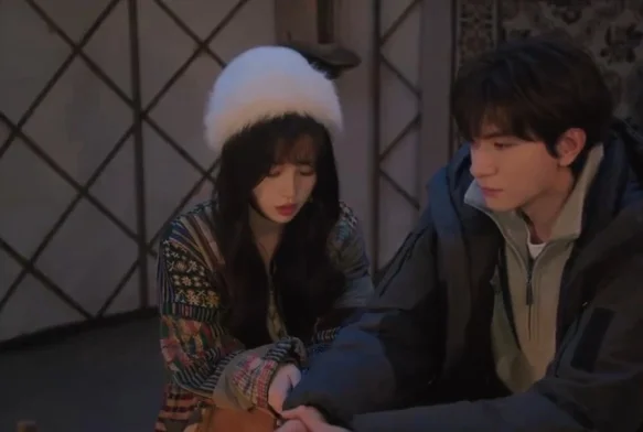 Кадр к 13 серии «Тсс, король спит»