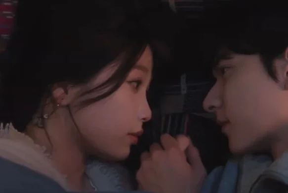 Кадр к 13 серии «Тсс, король спит»