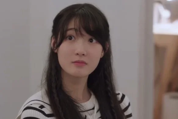 Кадр к 16 серии «Тсс, король спит»