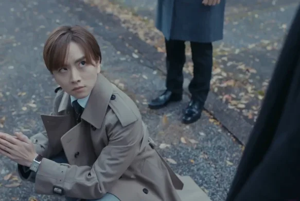 Кадр к 1 серии «Совершенно секретно»