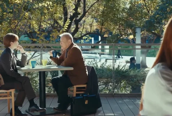 Кадр к 1 серии «Совершенно секретно»