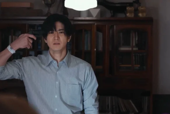 Кадр к 2 серии «Совершенно секретно»