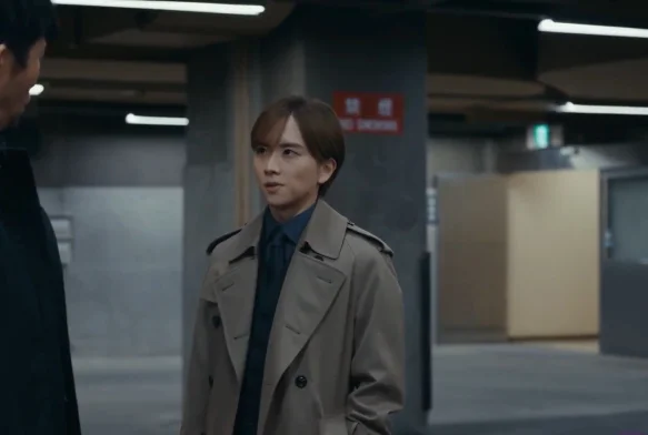 Кадр к 2 серии «Совершенно секретно»