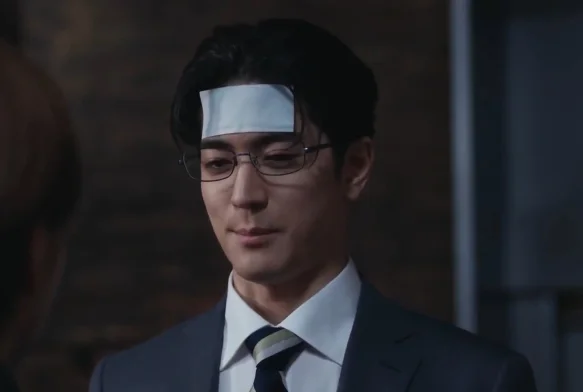 Кадр к 3 серии «Совершенно секретно»