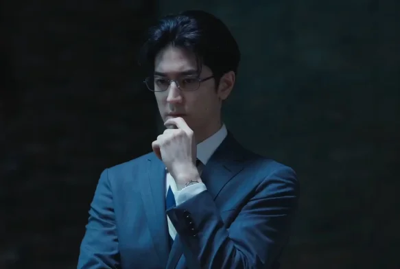 Кадр к 4 серии «Совершенно секретно»