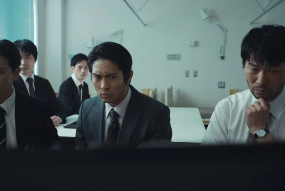 Кадр к 8 серии «Совершенно секретно»