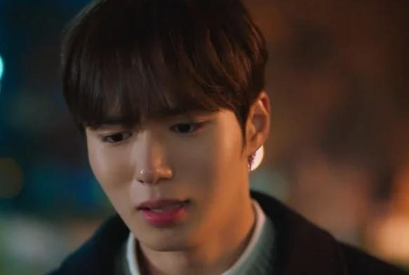 Кадр к 7 серии «Тайные отношения»