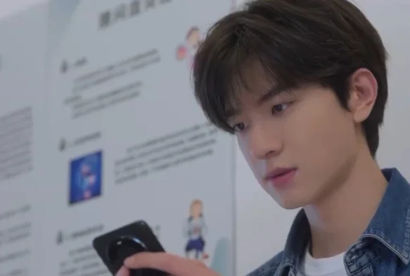 Кадр к 18 серии «Тсс, король спит»