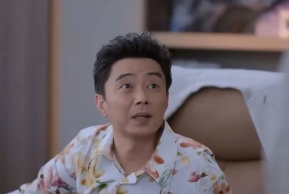 Кадр к 18 серии «Тсс, король спит»