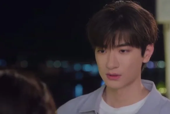 Кадр к 17 серии «Тсс, король спит»