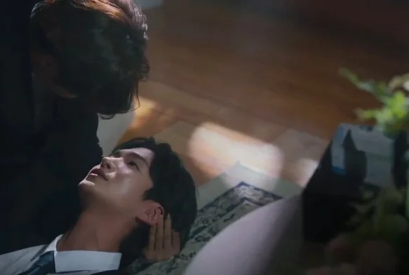 Кадр к 8 серии «Тайные отношения»