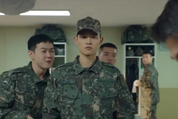 Кадр к 8 серии «Ньютопия»