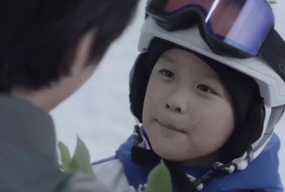 Кадр к 20 серии «Тсс, король спит»