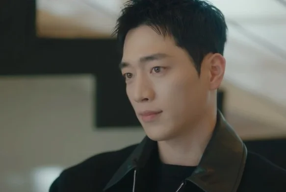 Кадр к 10 серии «Старшая школа под прикрытием»