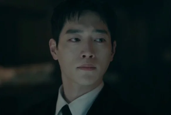 Кадр к 10 серии «Старшая школа под прикрытием»