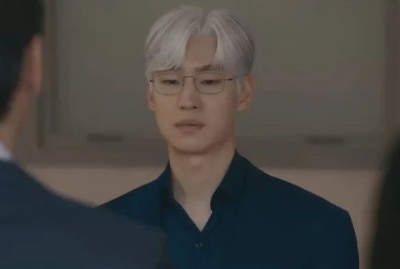 Кадр к 6 серии «Искусство ведения переговоров»