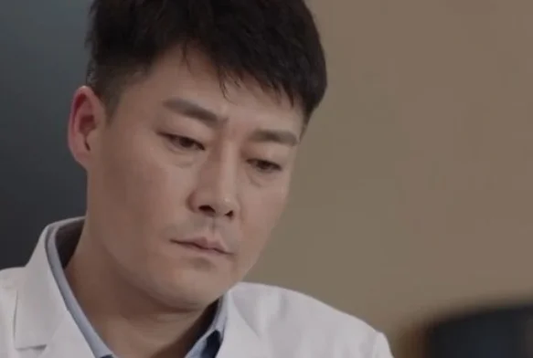 Кадр к 1 серии «Общество доброй воли»