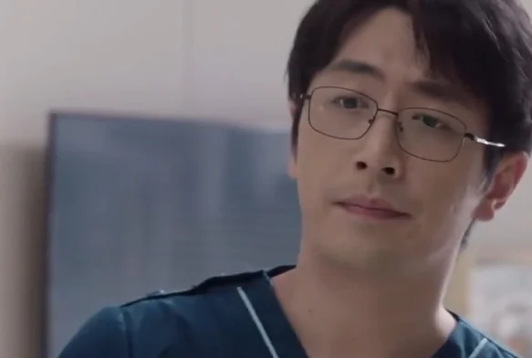 Кадр к 3 серии «Общество доброй воли»