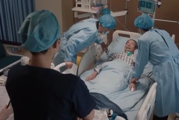 Кадр к 6 серии «Общество доброй воли»