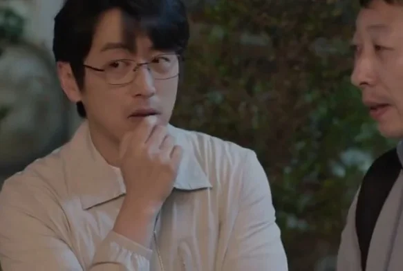 Кадр к 12 серии «Общество доброй воли»