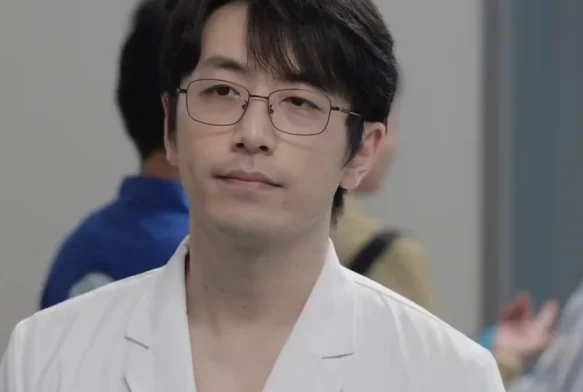 Кадр к 15 серии «Общество доброй воли»