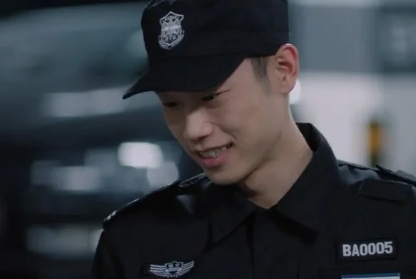 Кадр к 25 серии «Общество доброй воли»